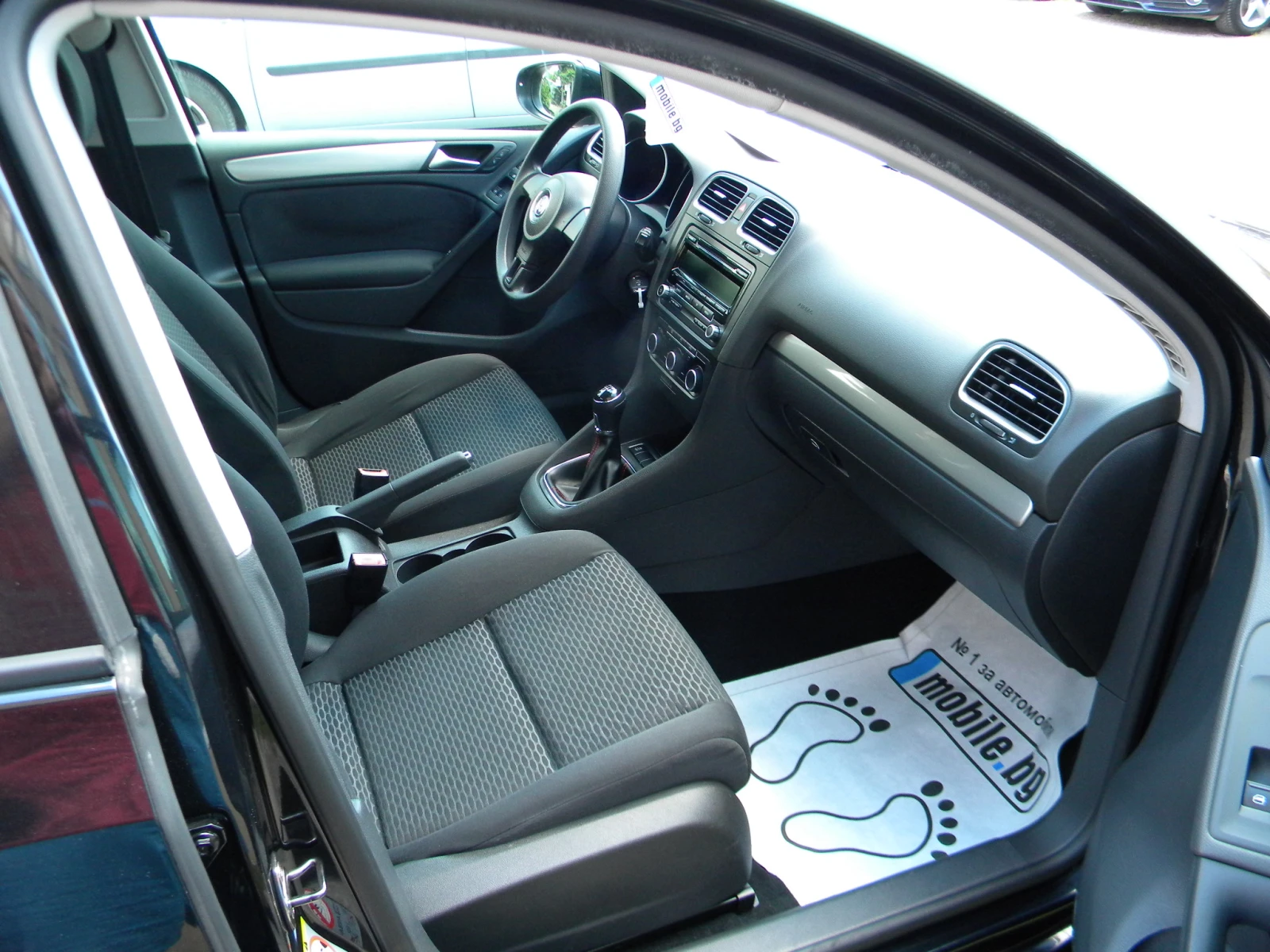VW Golf 6* R-LINE* TDI* EURO-5B* , снимка 9 - Автомобили и джипове - 54693233