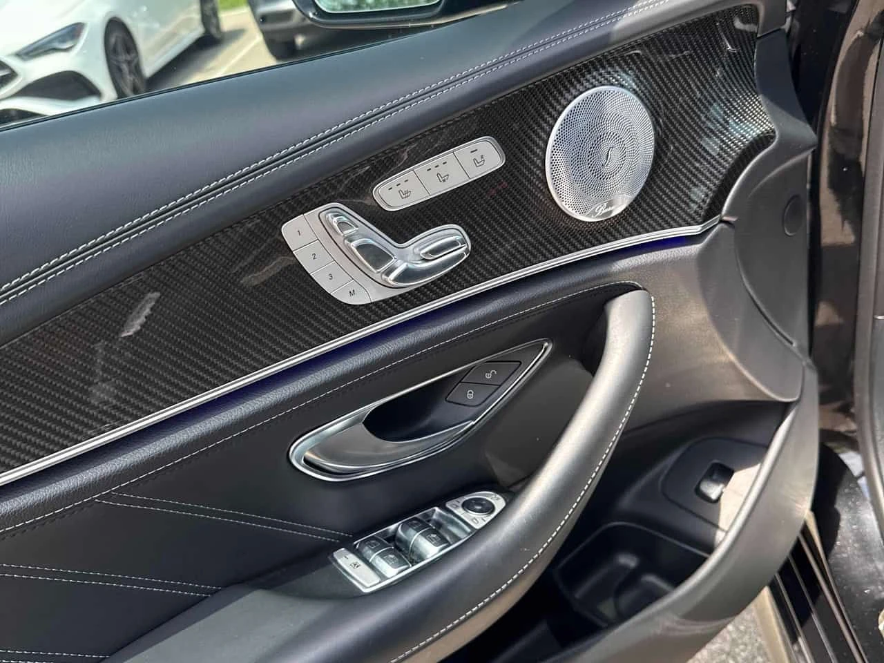 Mercedes-Benz E 63 AMG * E 63 S * CARFAX * ���� �� �� | Mobile.bg � ����������� 12