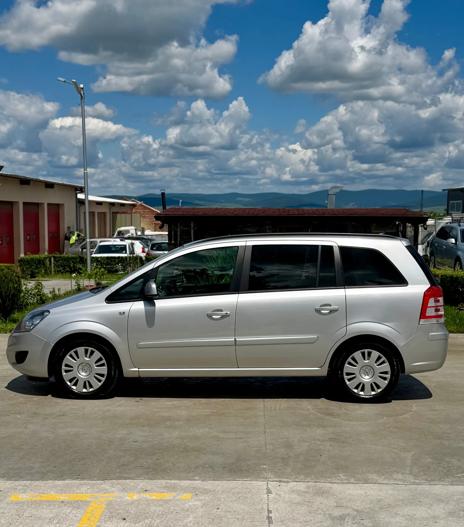 Opel Zafira 1.7CDT? КЛИМАТИК, снимка 7 - Автомобили и джипове - 54711846