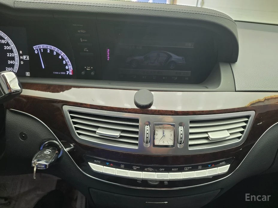 Mercedes-Benz S 500, снимка 9 - Автомобили и джипове - 54864896