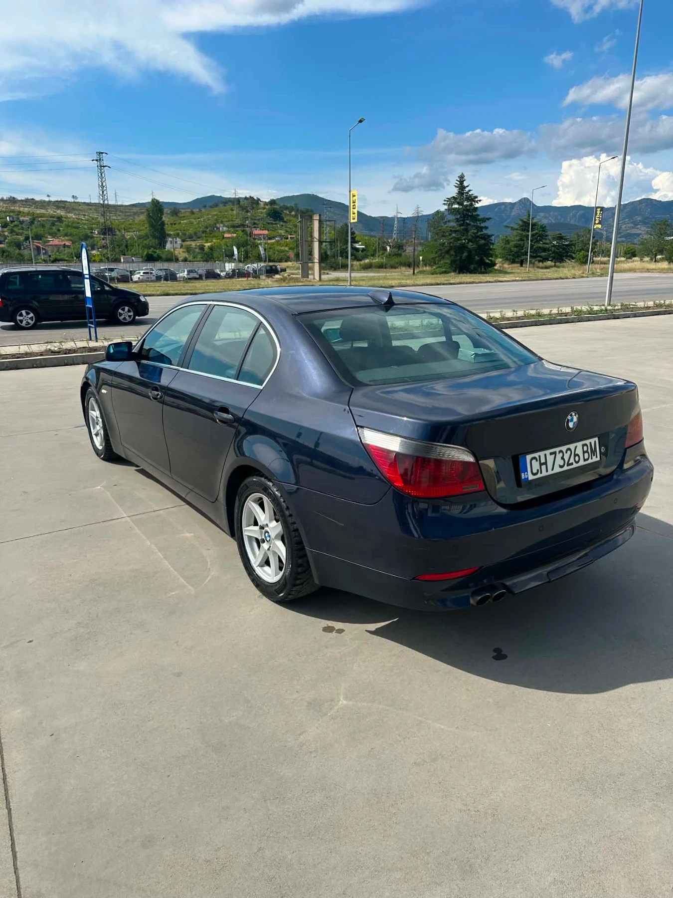 BMW 520, снимка 5 - Автомобили и джипове - 54885775