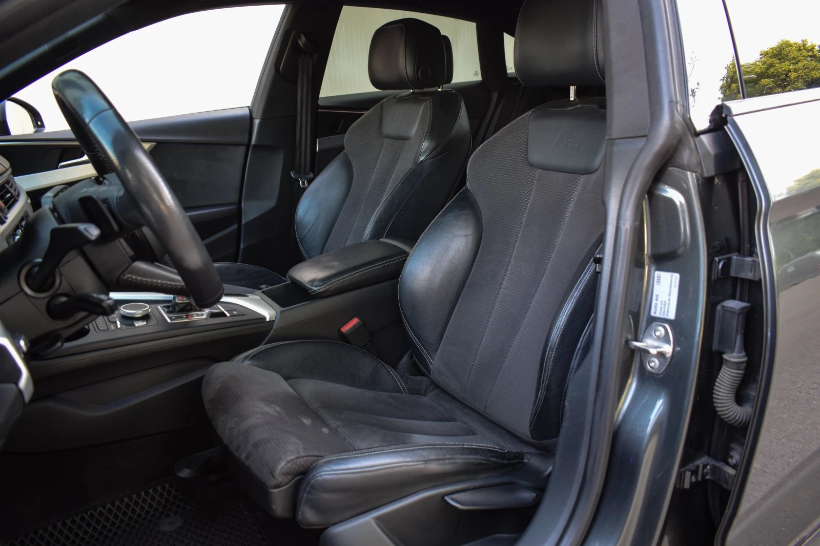 Audi A5 2.0TDI 190k.c. S-LINE FULL, снимка 8 - Автомобили и джипове - 54968991