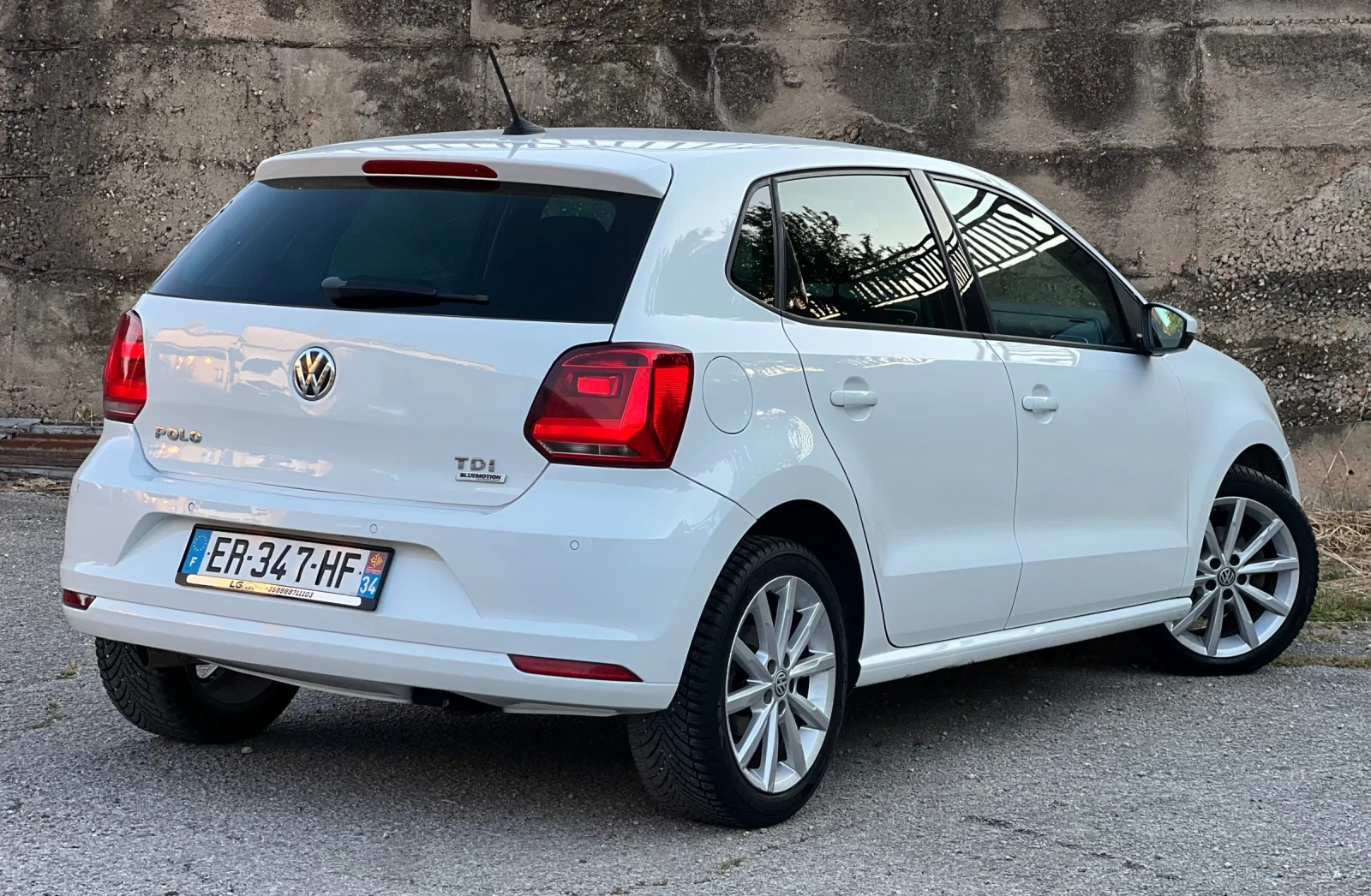 VW Polo TDI 90 кс. NAVIGATION MULTI , снимка 4 - Автомобили и джипове - 55005320