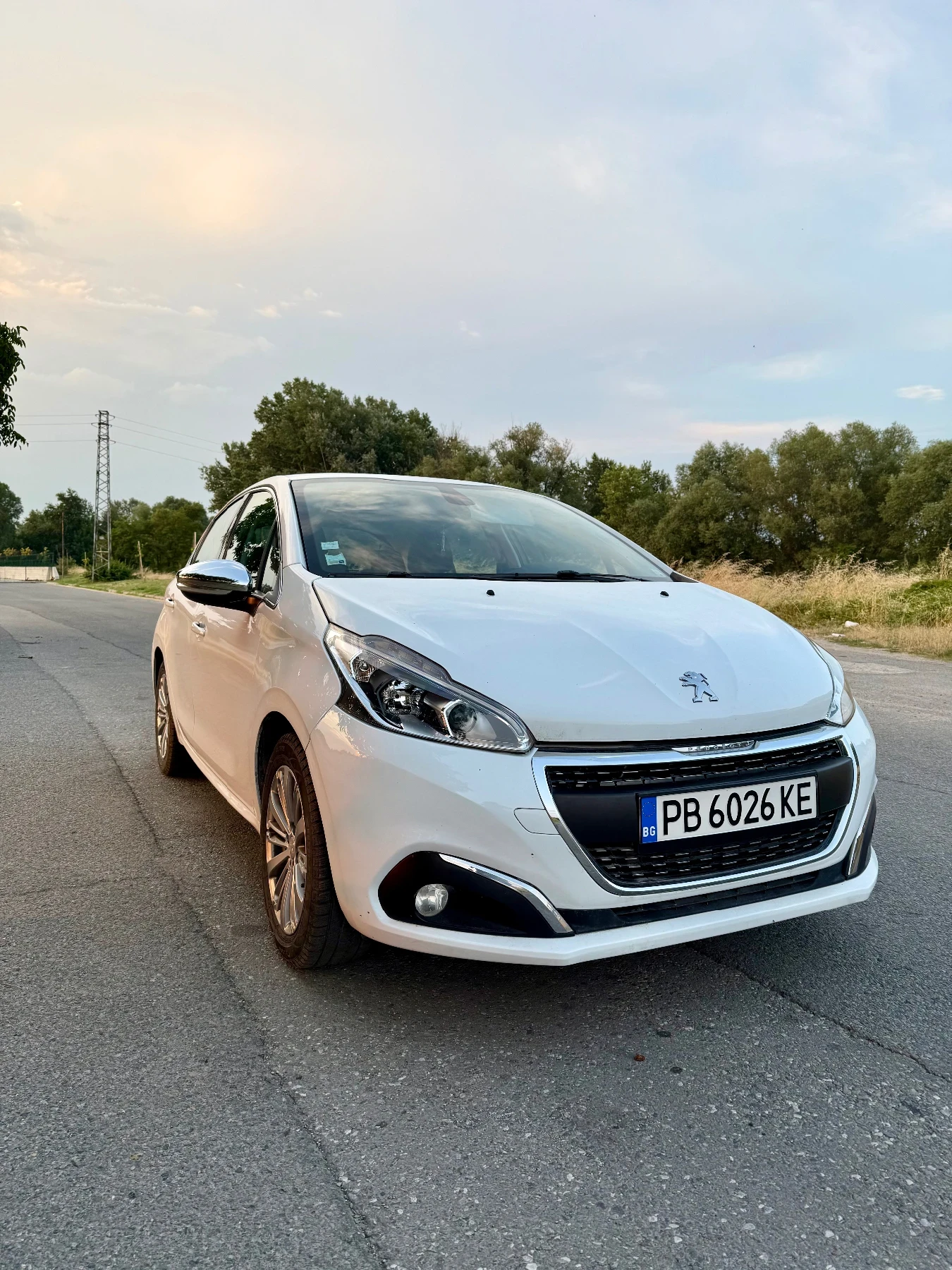 Peugeot 208