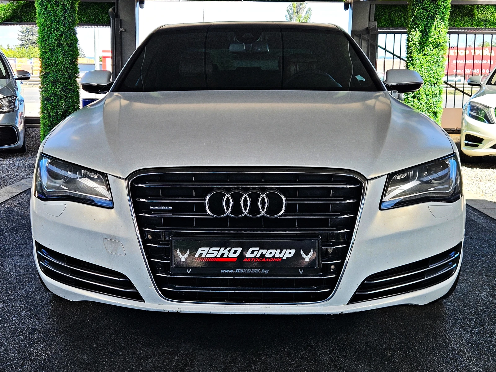 Audi A8 4.2TDI/BOSE/MAСАЖИ/ПОДГРЕВ/ОБДУХ/АМБИЕНТ/ПАМЕТ/LIZ, снимка 2 - Автомобили и джипове - 55727239