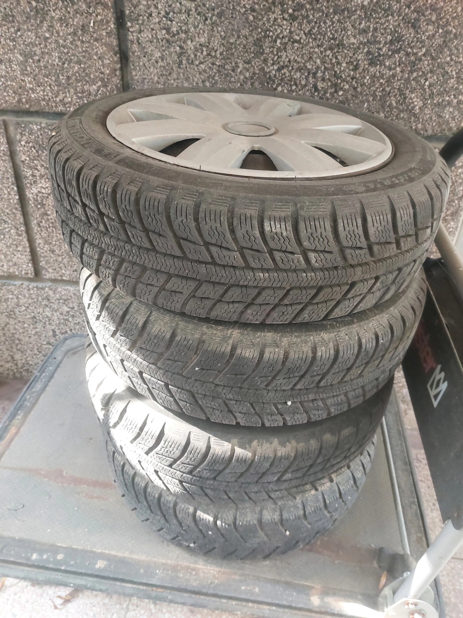 Daihatsu Cuore 1.0, снимка 9 - Автомобили и джипове - 55899490