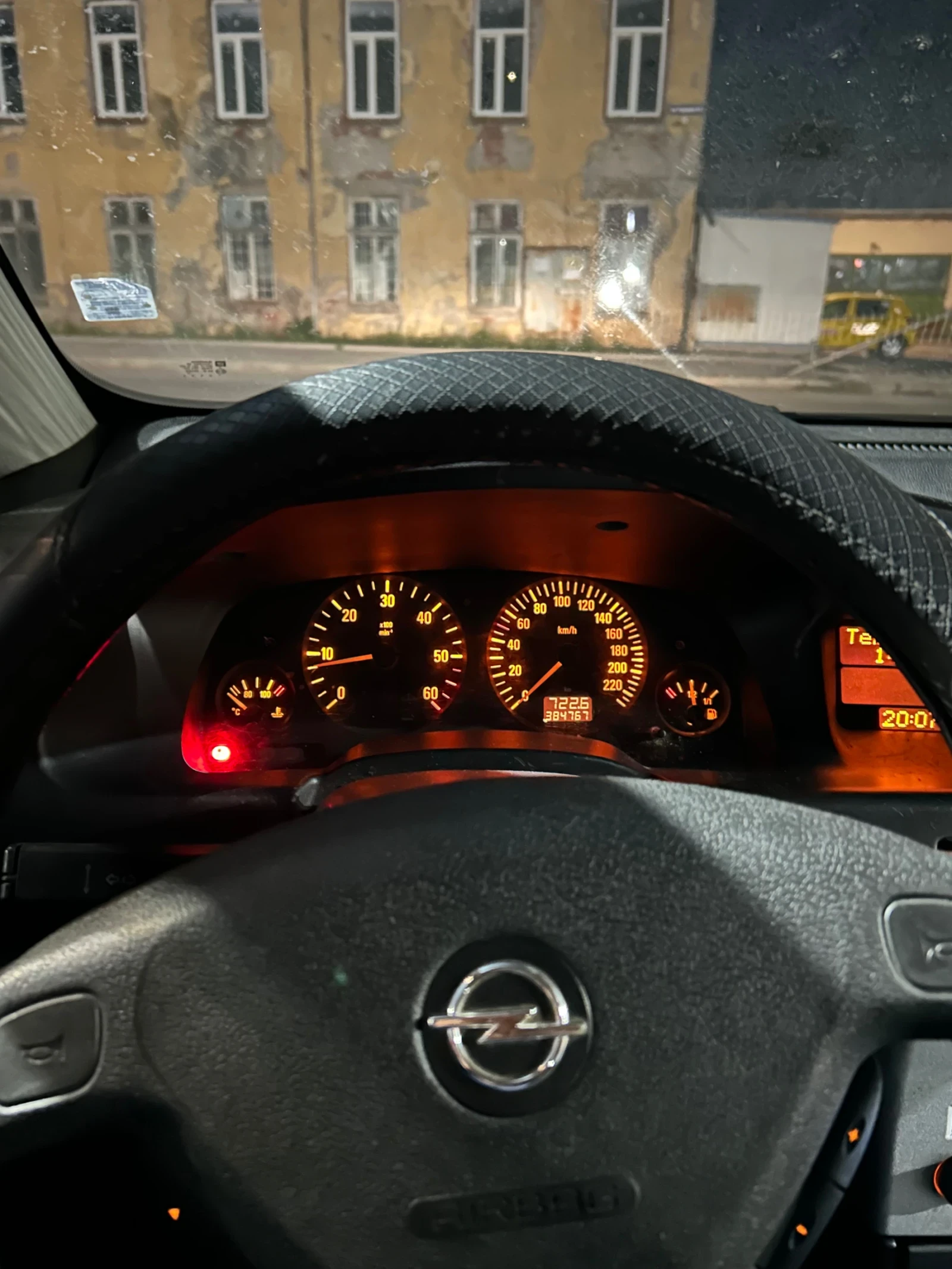 Opel Zafira, снимка 12 - Автомобили и джипове - 56216741