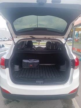 Hyundai IX35 1.7-CRD НОВИ ВЕРИГИ/ ОБСЛУЖЕНА /ВИНЕТКА, снимка 11