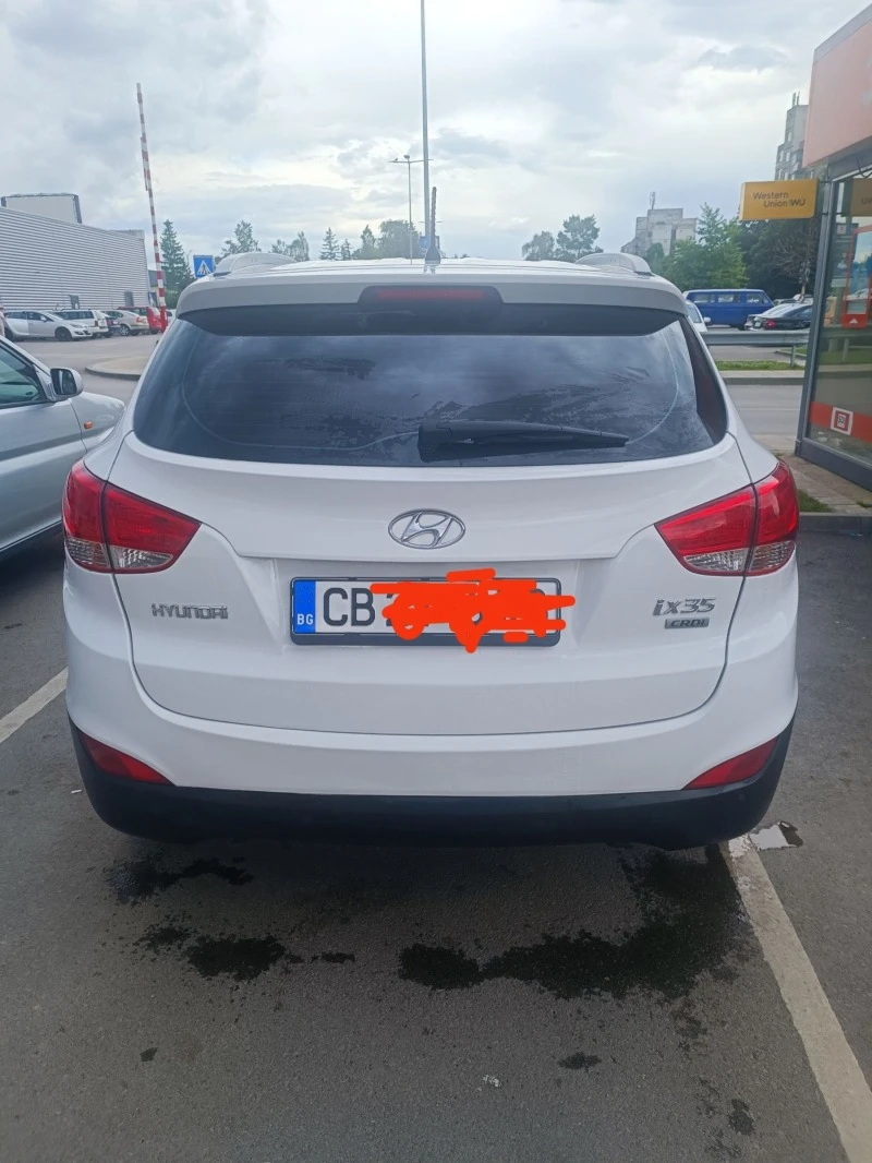 Hyundai IX35 1.7-CRD НОВИ ВЕРИГИ/ ОБСЛУЖЕНА /ВИНЕТКА, снимка 13 - Автомобили и джипове - 47247326