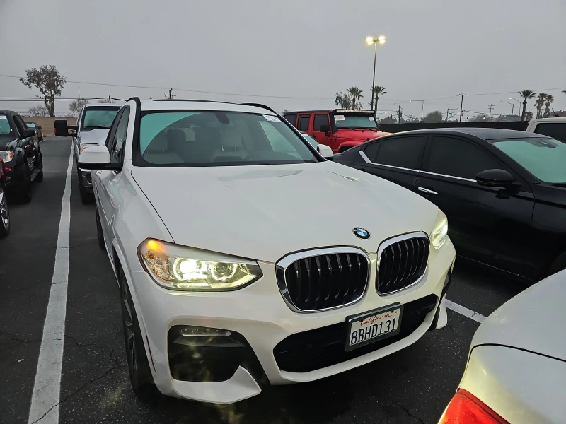 BMW X3 M-pack* HiFi* Shodowline* подгрев* keyless* камера, снимка 1 - Автомобили и джипове - 48981932