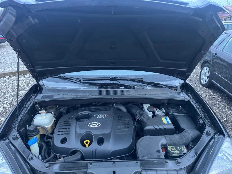 Hyundai Tucson 2.0 GRDI 4x4 6ck KLIMATR 157000km, снимка 17 - Автомобили и джипове - 52402245