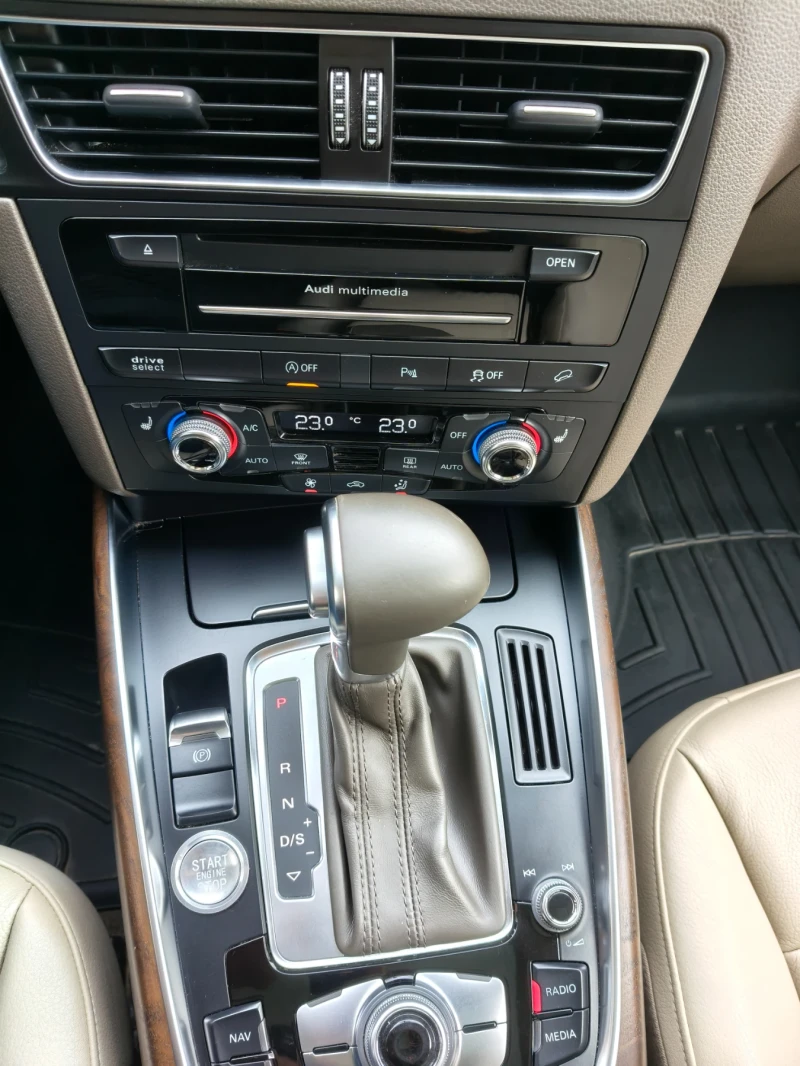 Audi Q5 3.0T, снимка 10 - Автомобили и джипове - 52723425