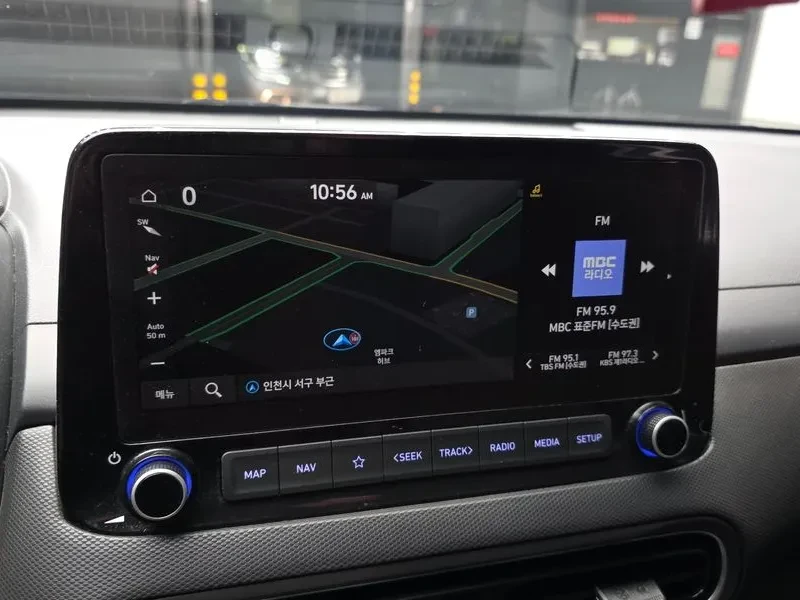 Hyundai Kona 1.6 - САМО 30% АВАНС, снимка 14 - Автомобили и джипове - 56305147