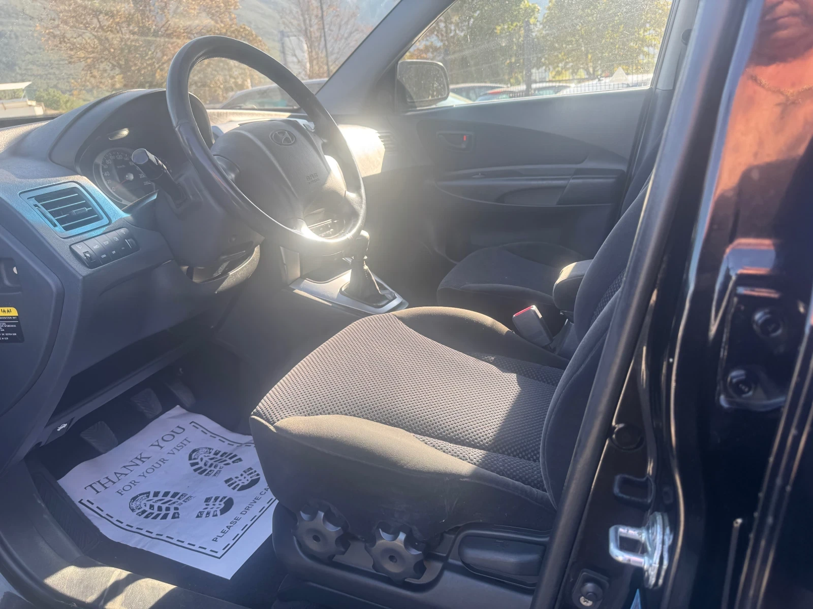 Hyundai Tucson 2.0 GRDI 4x4 6ck KLIMATR 157000km - изображение 4