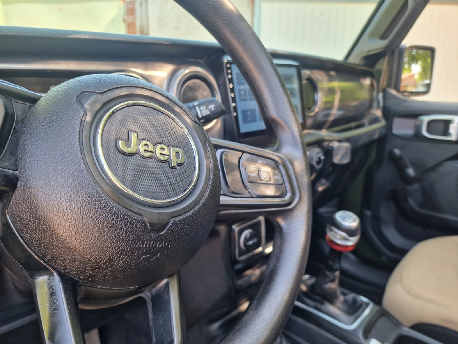Jeep Wrangler 3.6 Sport - изображение 9