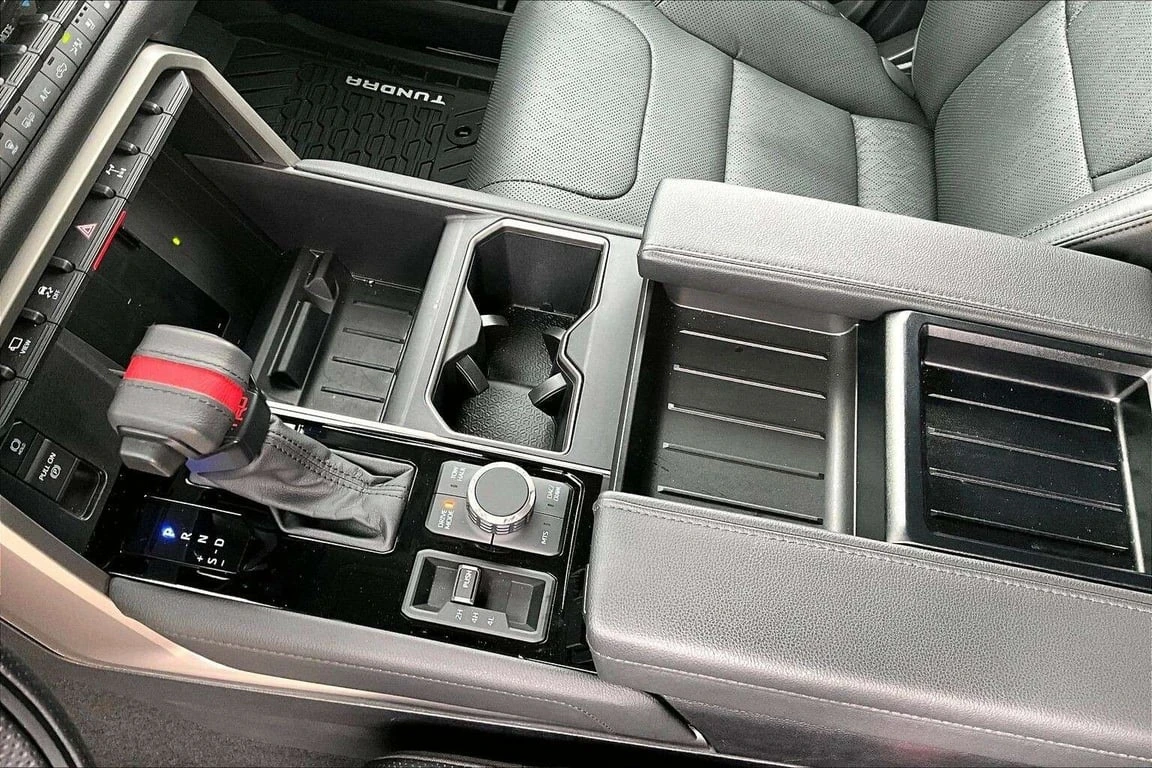 Toyota Tundra * Others * CARFAX * ��� ������������ ������ | Mobile.bg � ����������� 12