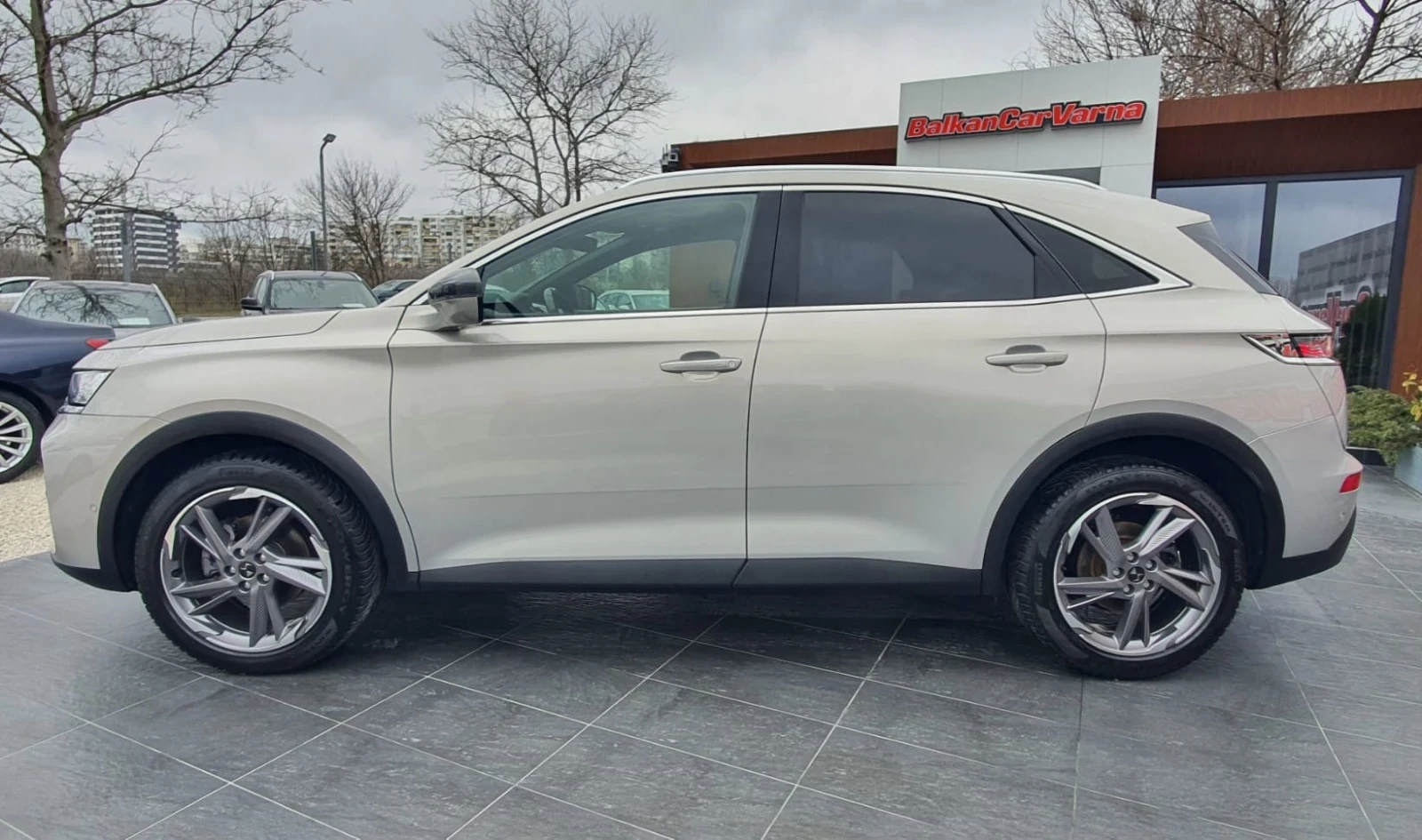 Citroen DS 7 Crossback BLUE HDI 130 8AT RIVOLI 68хил.км!, снимка 8 - Автомобили и джипове - 54005158