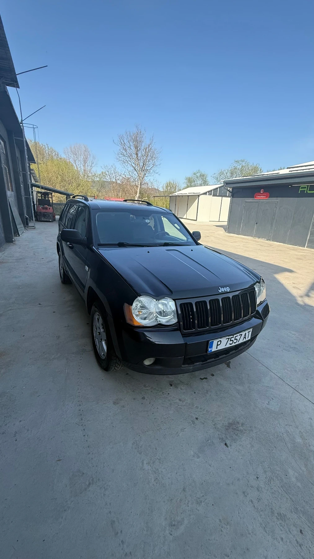 Jeep Grand cherokee 3.7 Facelift Laredo ГАЗ.ИНЖ. USA, снимка 3 - Автомобили и джипове - 54428653