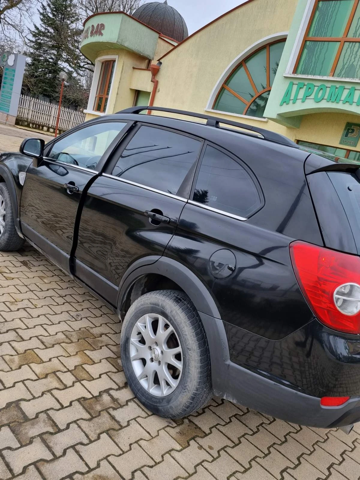 Chevrolet Captiva, снимка 5 - Автомобили и джипове - 54625619