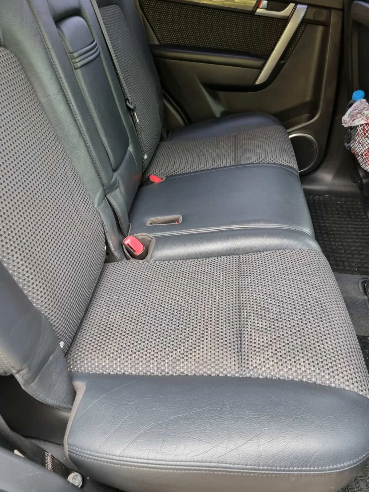 Chevrolet Captiva, снимка 8 - Автомобили и джипове - 54625619
