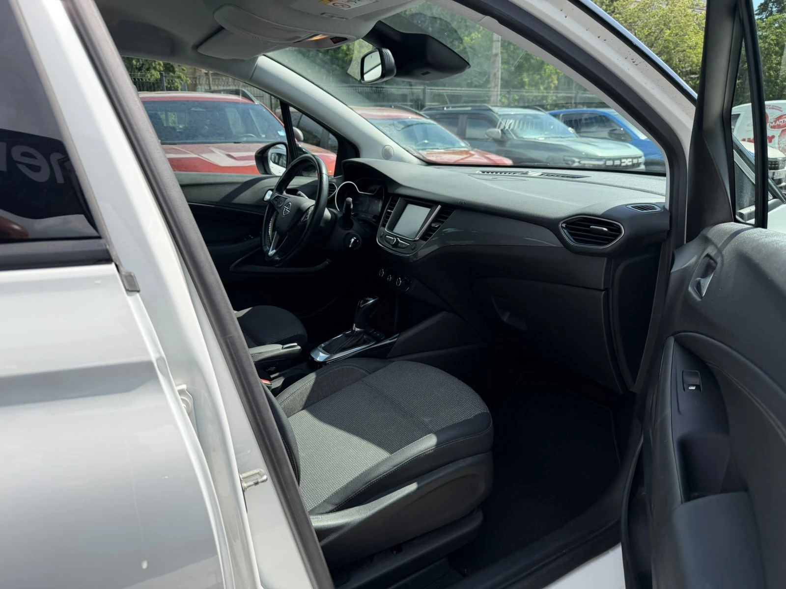 Opel Crossland X 1.2i Pure Tech 130k.c., снимка 9 - Автомобили и джипове - 54914005