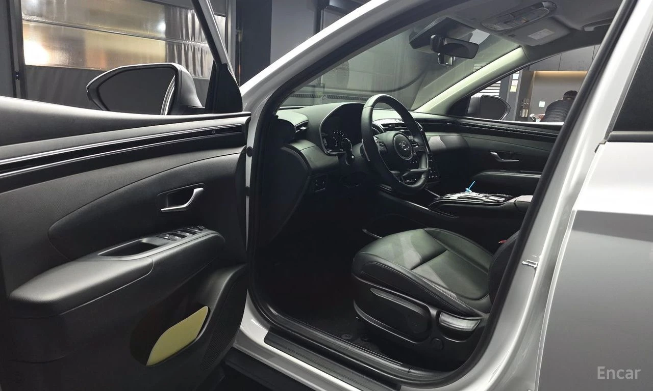 Hyundai Tucson 1.6 Turbo Premium 4x4* ПОДГРЕВ* ОБДУХВАНЕ* КАМЕРА*, снимка 6 - Автомобили и джипове - 55051043
