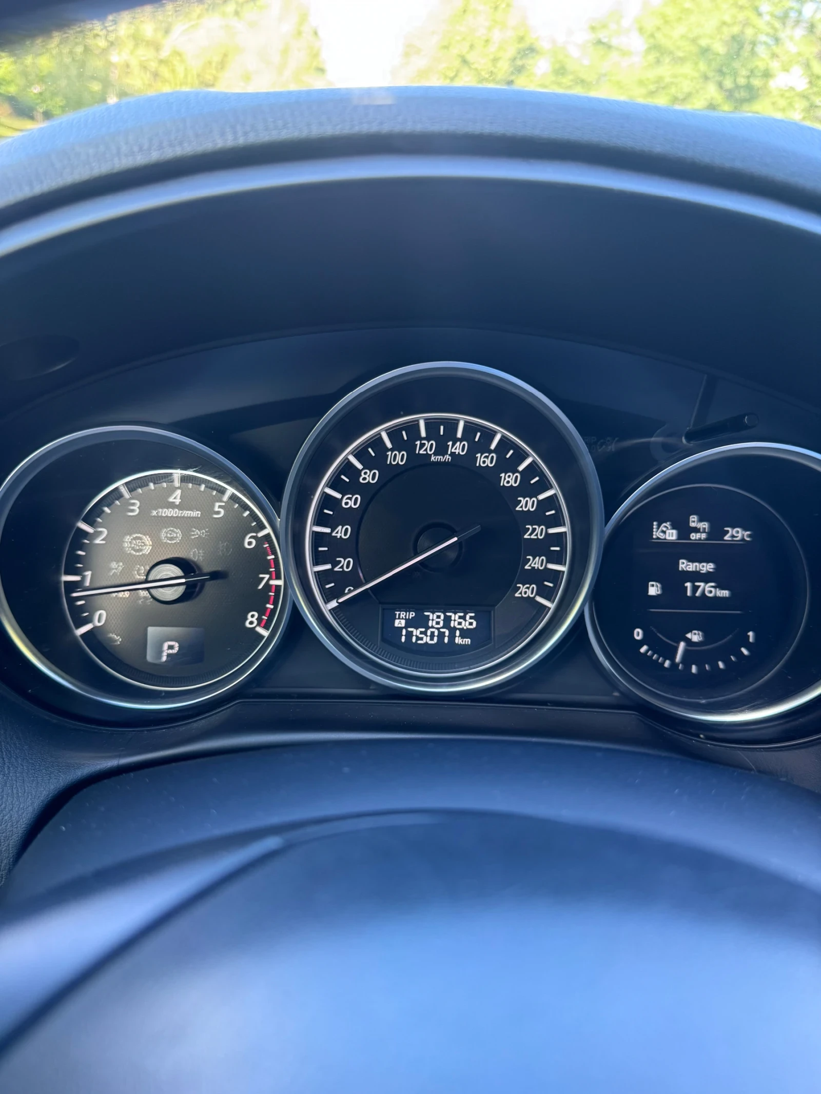 Mazda CX-5 Skyactive 4WD, снимка 12 - Автомобили и джипове - 55174519