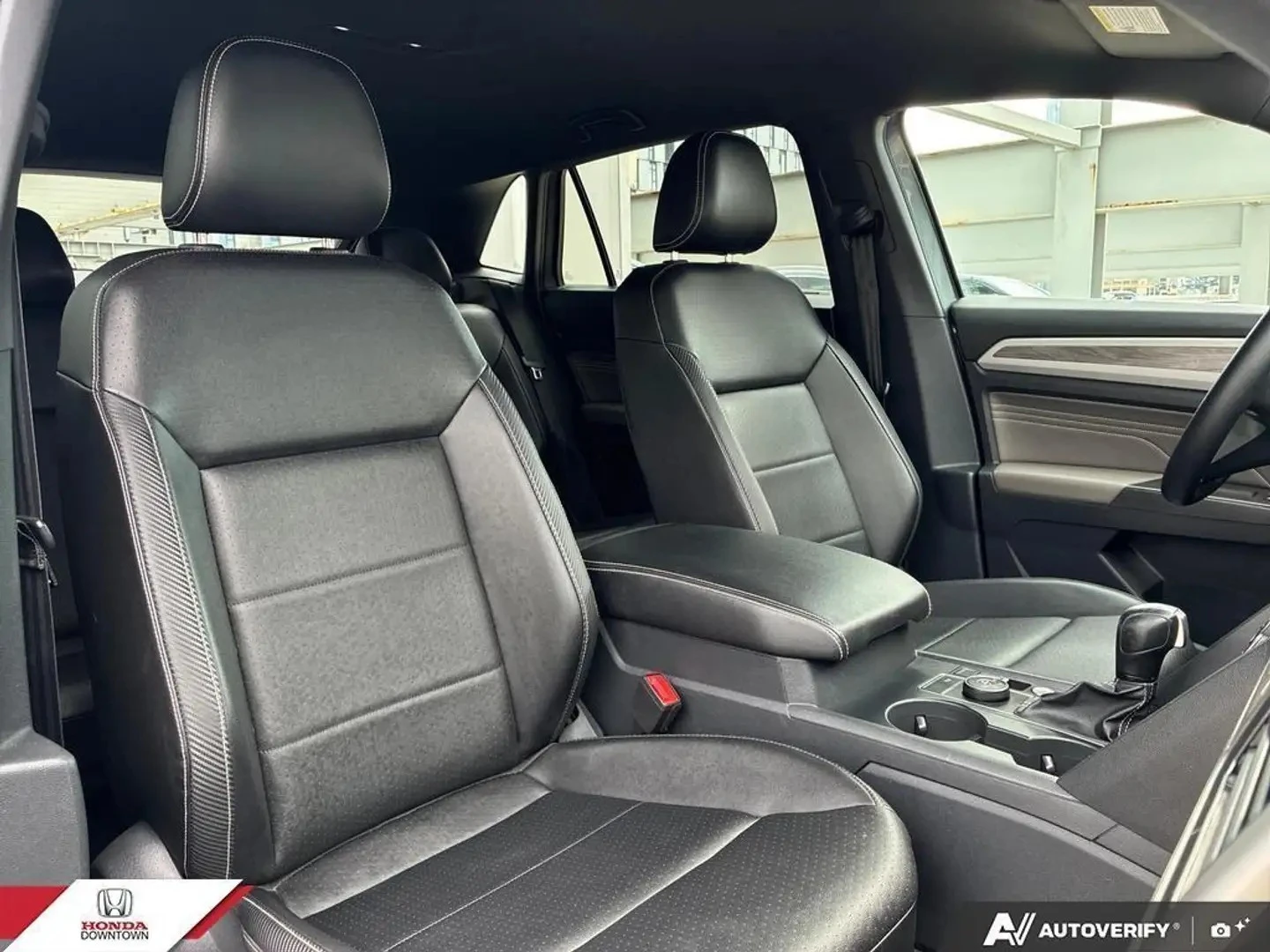 VW Atlas Cross Sport Comfortline AWD, снимка 15 - Автомобили и джипове - 55594954
