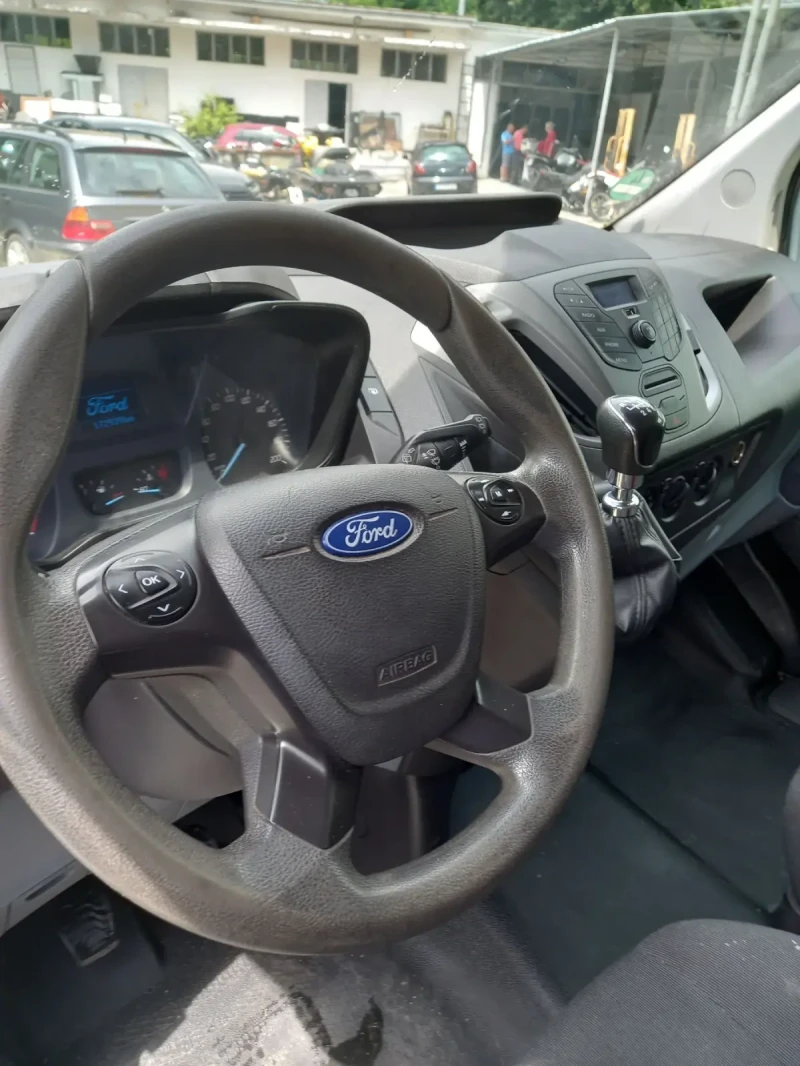 Ford Transit Custom 2.2 tdci, снимка 5 - Бусове и автобуси - 48725681