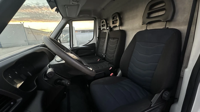 Iveco Daily 35-170 | HI-MATIC | MAXI | НАПЪЛНО ОБСЛУЖЕН, снимка 11 - Бусове и автобуси - 52877150