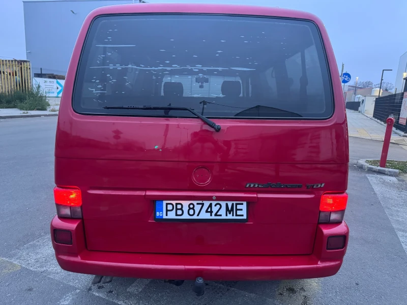 VW Multivan 2.5 TDI 102 к.с, снимка 7 - Бусове и автобуси - 53012603