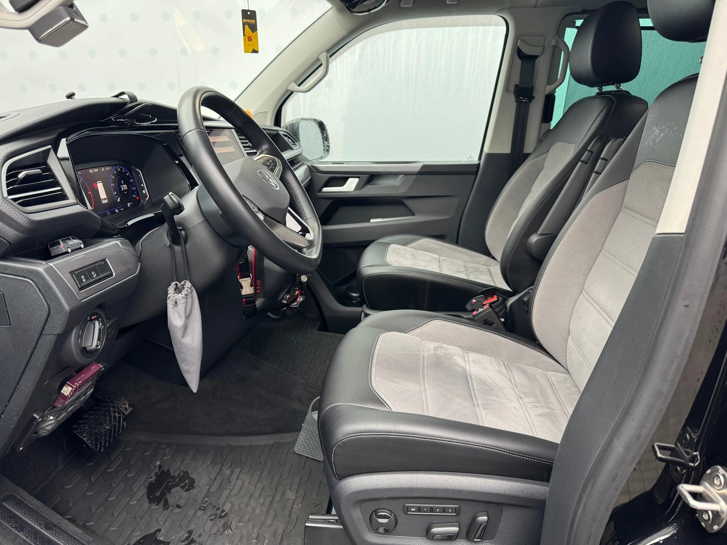 VW Multivan Highline TDI 4MOTION - изображение 5