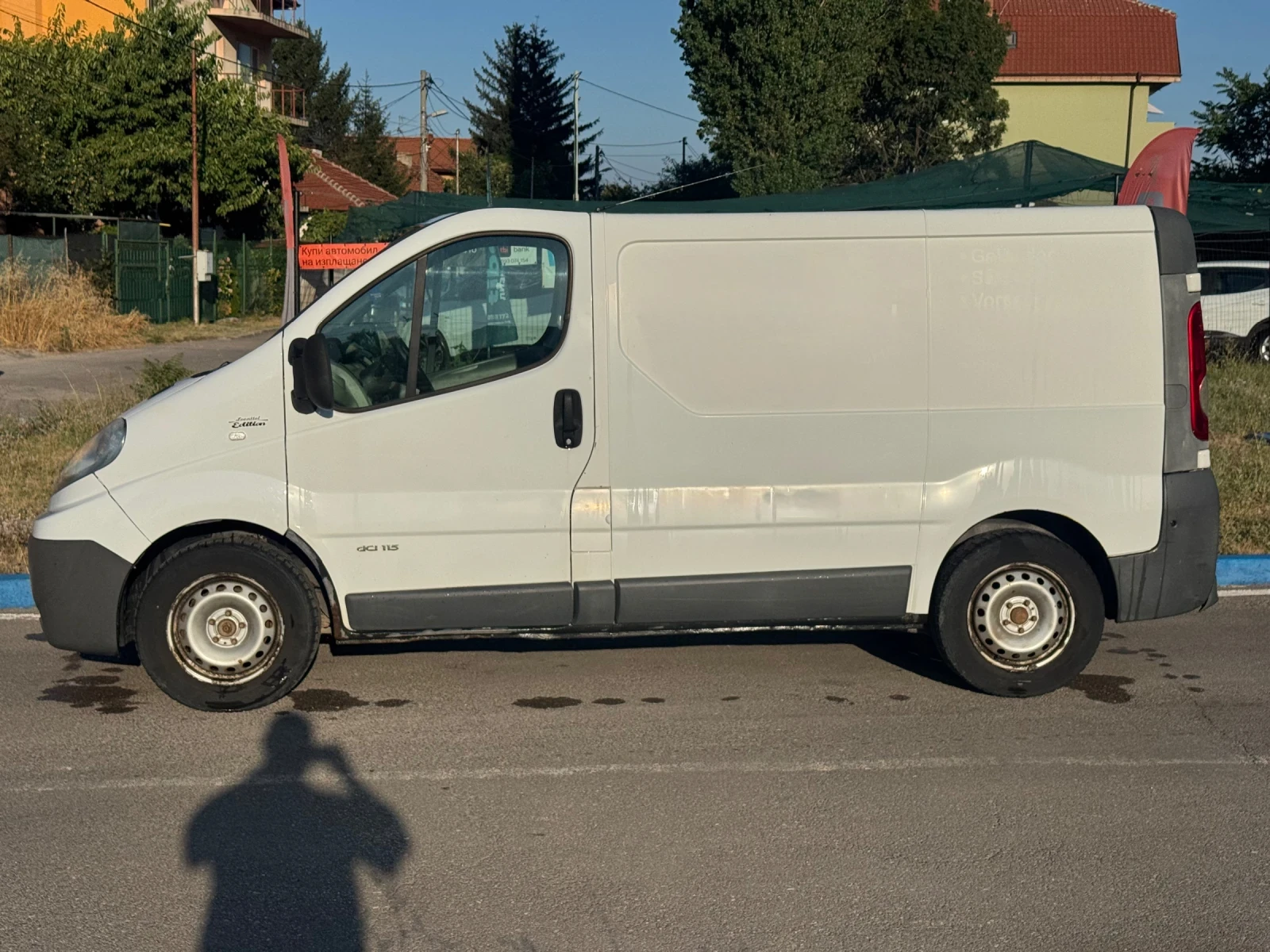 Renault Trafic 2.0DCi Климатик, снимка 8 - Бусове и автобуси - 51694599