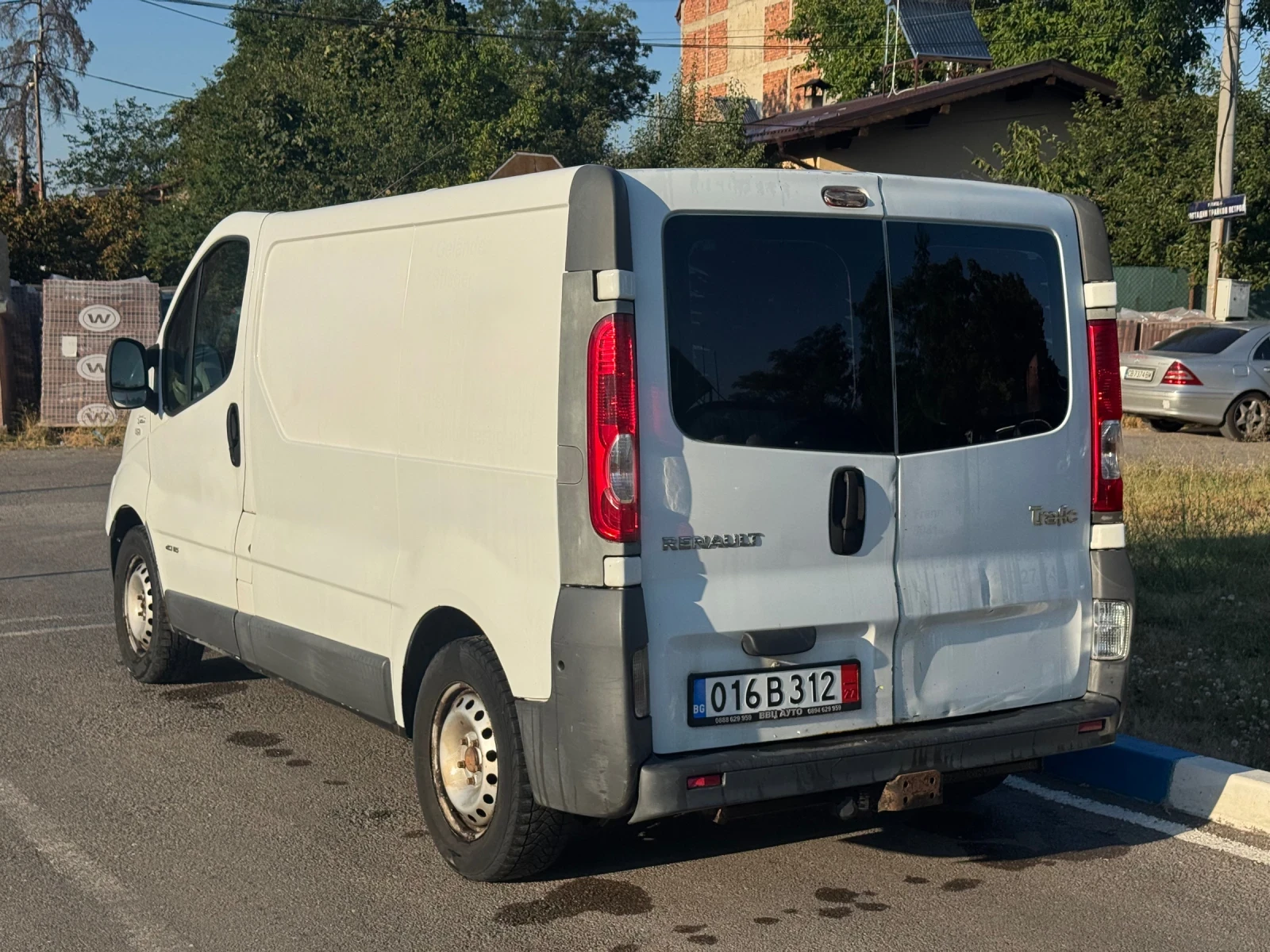 Renault Trafic 2.0DCi Климатик, снимка 7 - Бусове и автобуси - 51694599