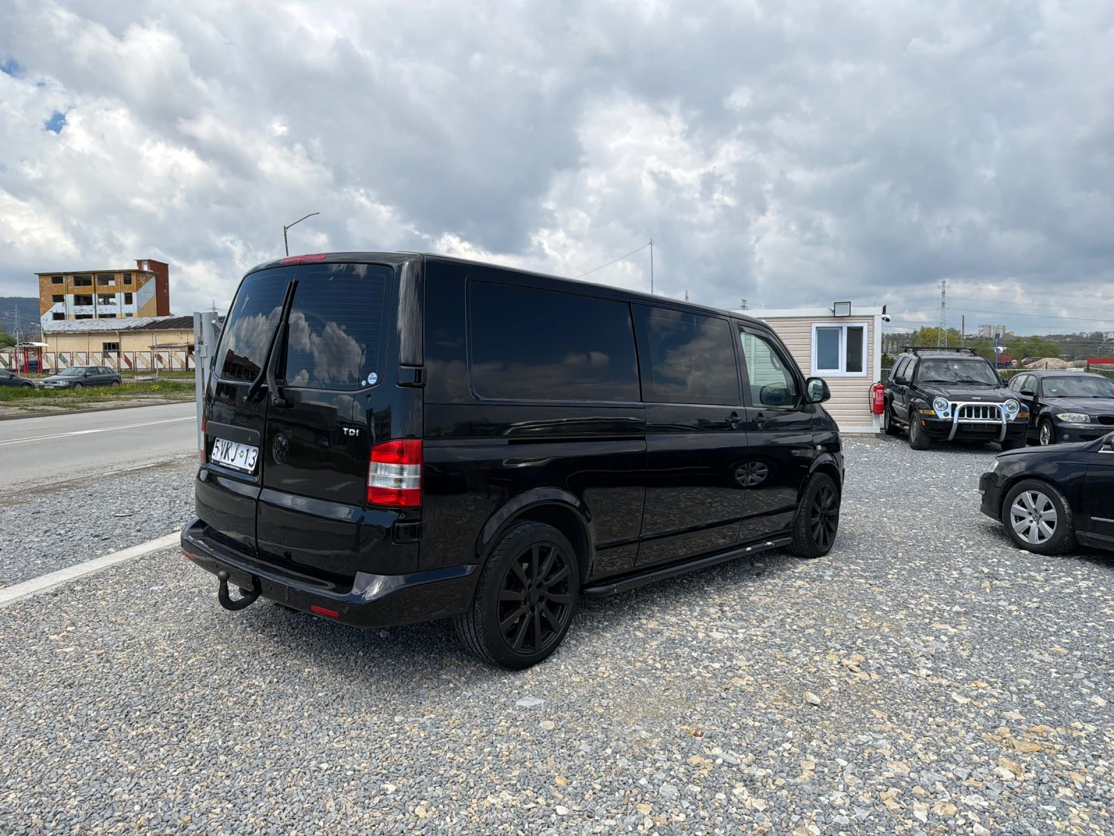 VW Transporter T6 2.0TDI DsG LONG , снимка 5 - Бусове и автобуси - 54197177
