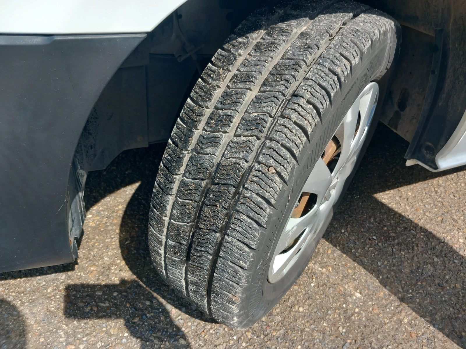 Renault Trafic 1.6 DCI, снимка 15 - Бусове и автобуси - 54254036