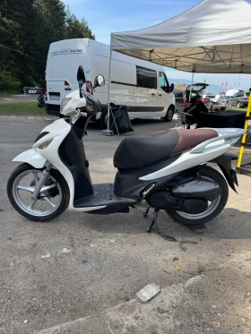  Suzuki Sixteen