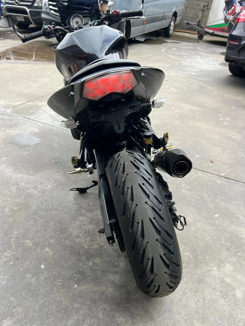 Kawasaki Z Z 750R 2010, снимка 8 - Мотоциклети и мототехника - 53524041