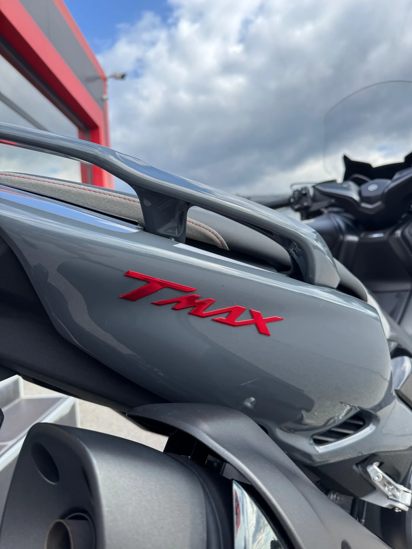Yamaha T-max 560-TECH MAX-FULL-ABS-TCS-ПОДГРЕВИ-ТОП - изображение 8