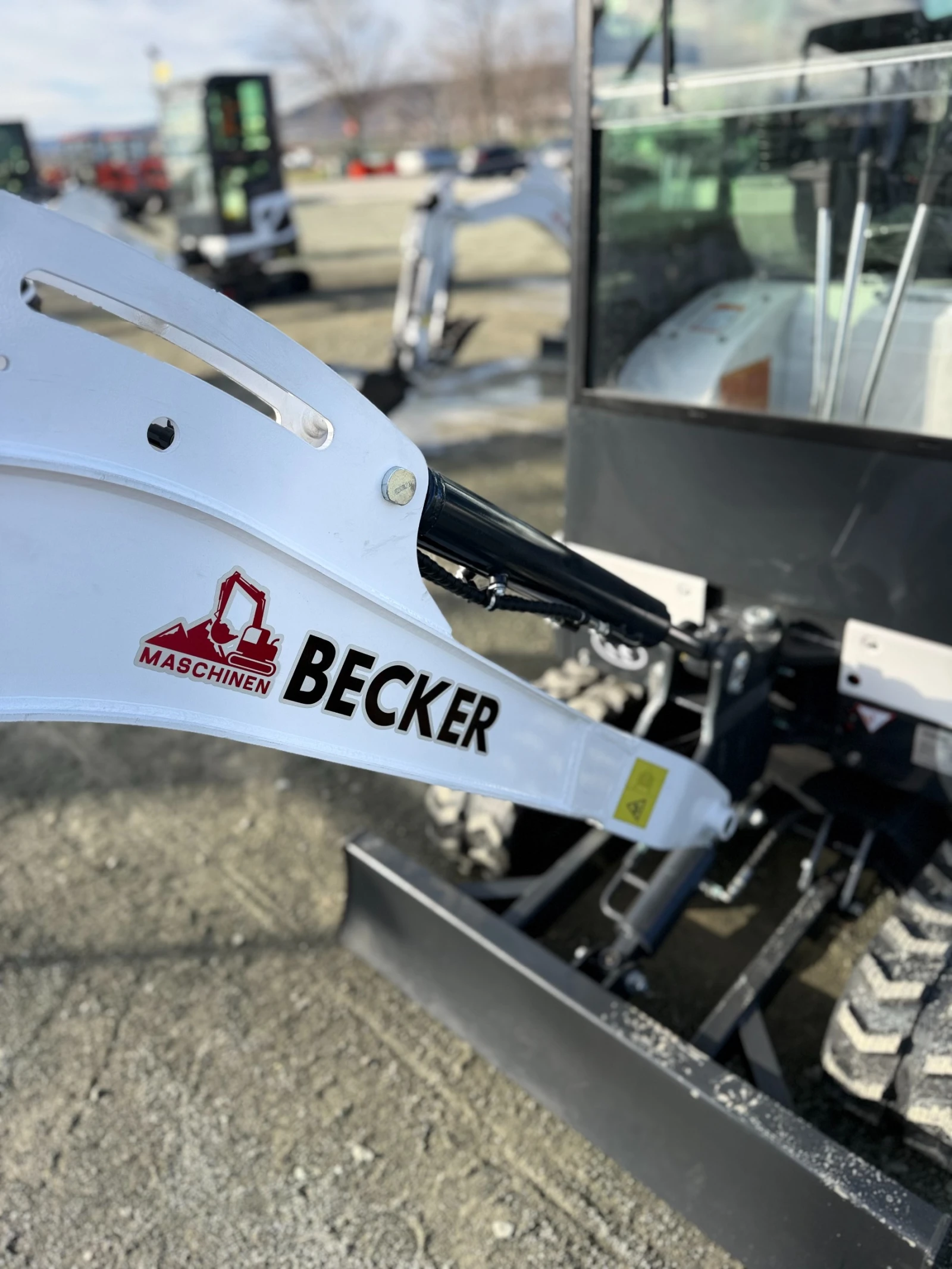 Багер BK20 BK 20, снимка 2 - Индустриална техника - 49279923