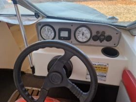 Моторна яхта Stingray Bourider, снимка 13 - Воден транспорт - 53564038