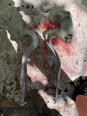 Peogeot 308 Т9 2014-2018г панти за преден капак , снимка 2