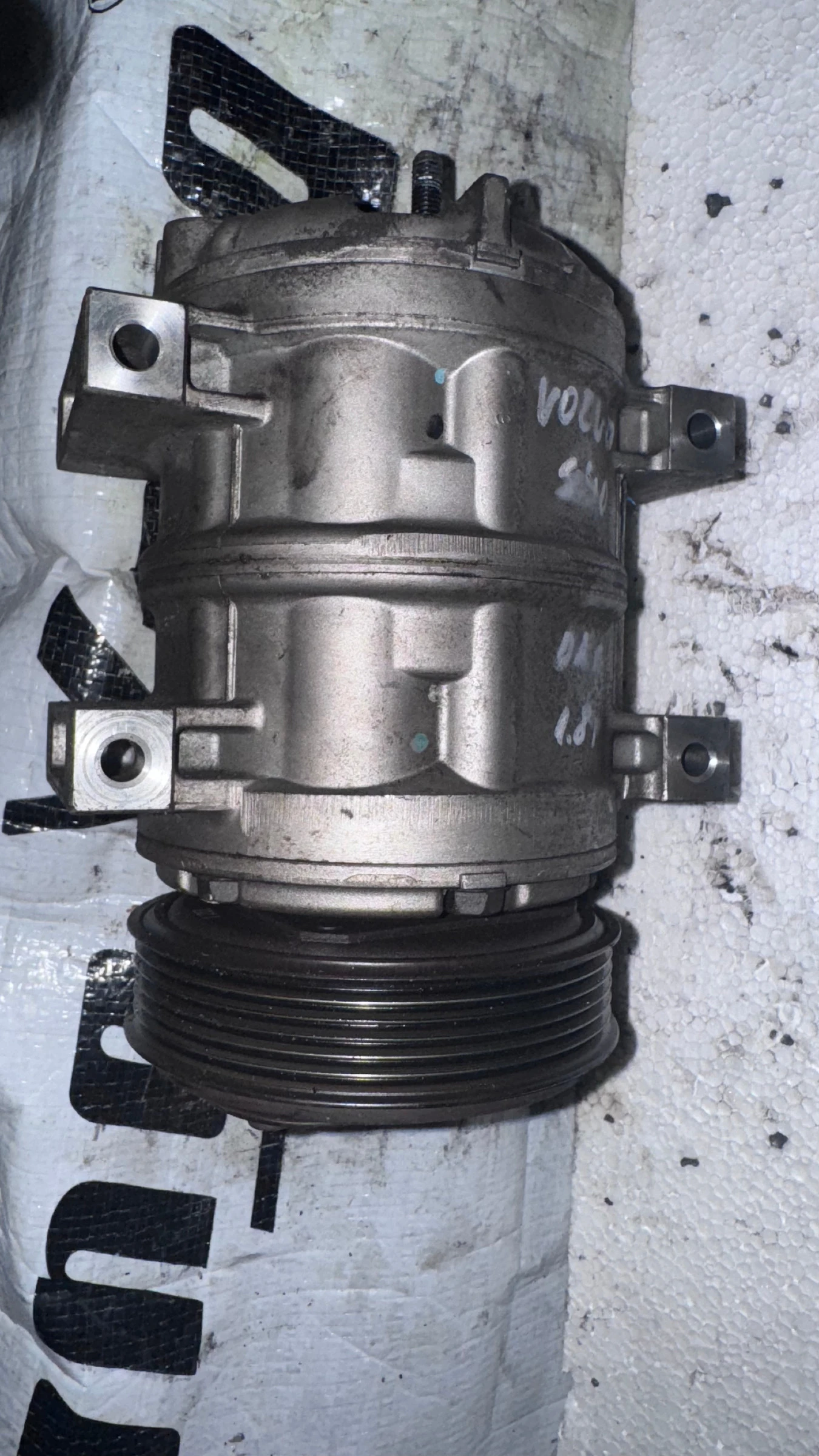     Volvo S40 - 182A869888 / 8708585 | Mobile.bg   1