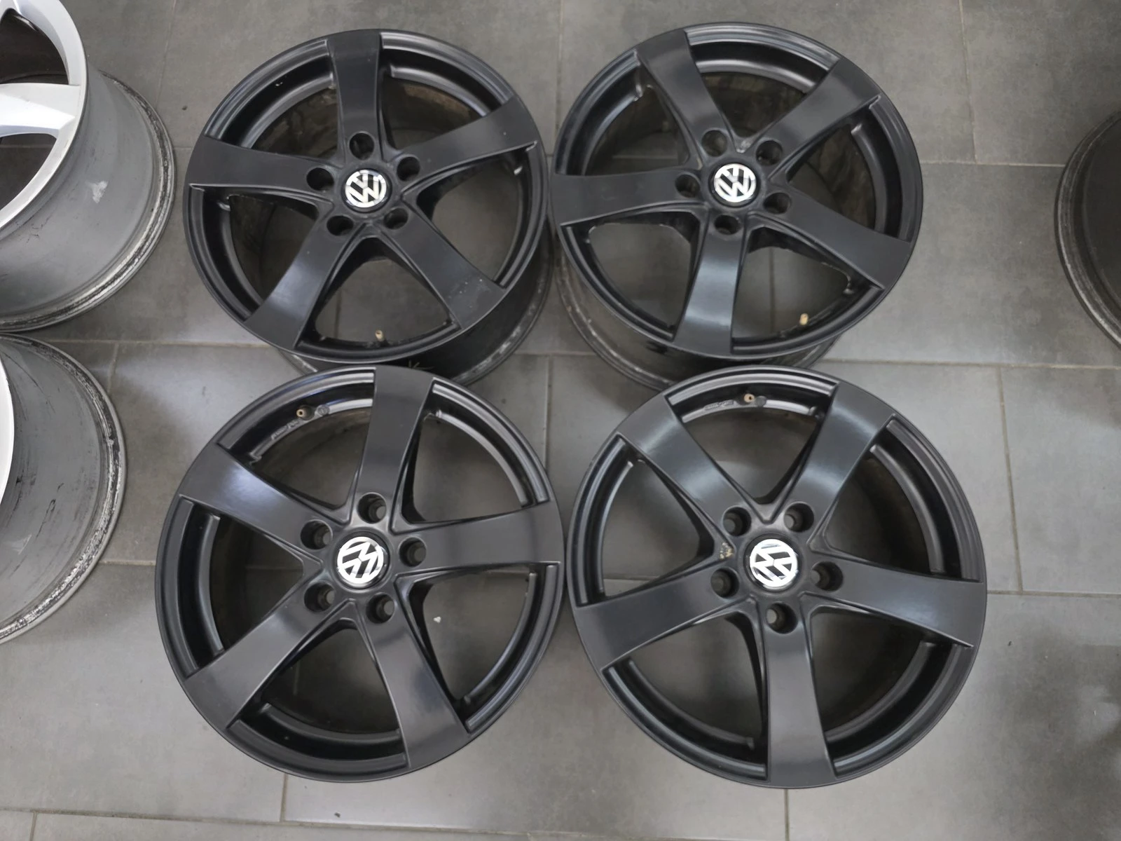 Джанти за VW, снимка 5 - Гуми и джанти - 56723799