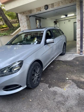 Mercedes-Benz E 220 CDI, снимка 3