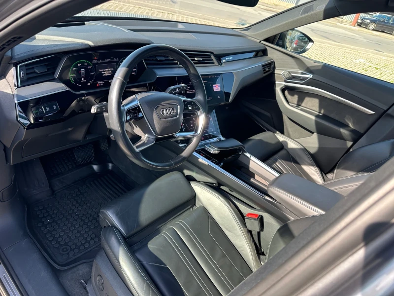 Audi E-Tron 55 Quattro - 94 kw Long Range, снимка 12 - Автомобили и джипове - 47503767