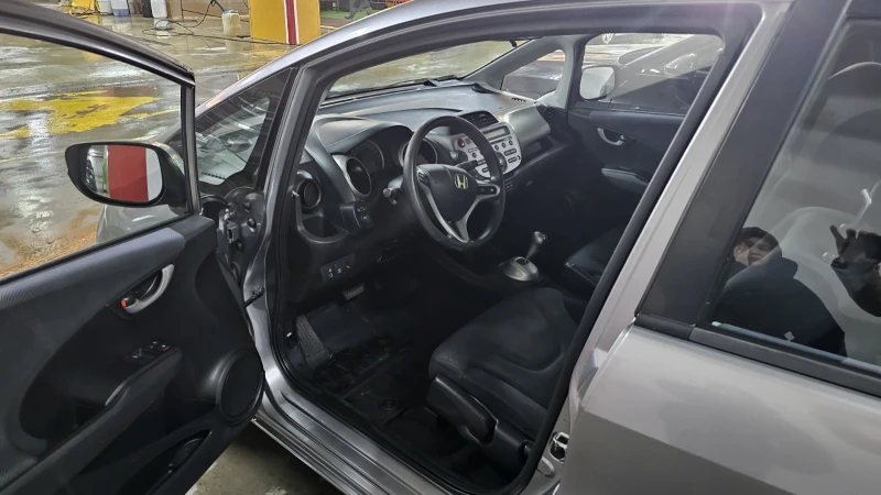 Honda Jazz, снимка 5 - Автомобили и джипове - 49272351