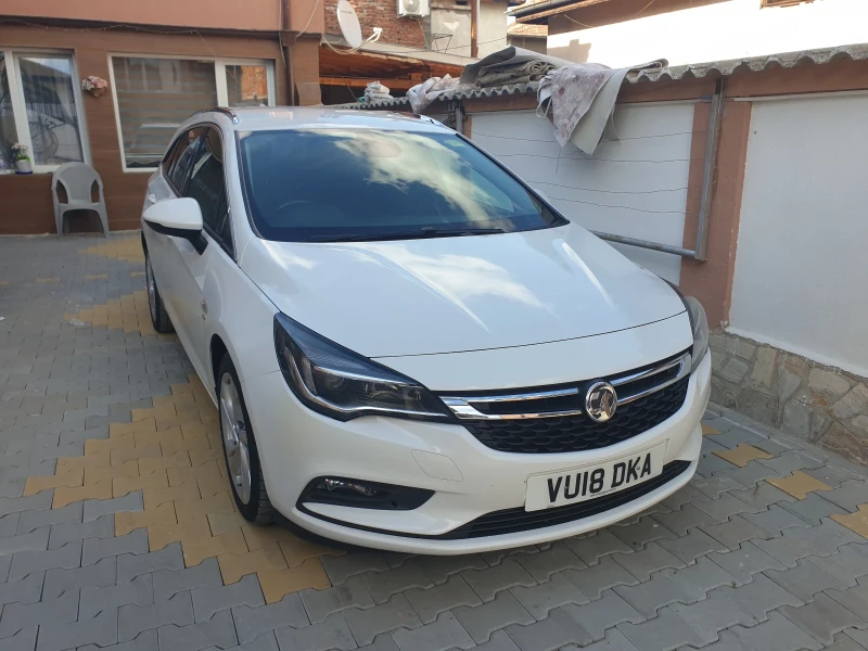 Opel Astra 1.6, снимка 3 - Автомобили и джипове - 52321565