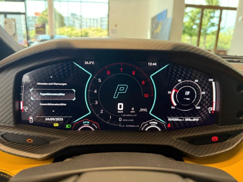 Lamborghini Revuelto 6.5 V12 HPEV/CARBON/CERAMIC/STYLE/360/, снимка 12 - Автомобили и джипове - 51691687