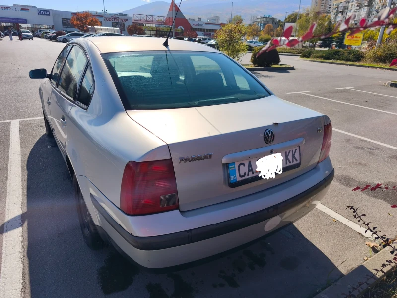 VW Passat B5, снимка 3 - Автомобили и джипове - 52177536